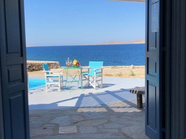 Отель Poseidon Secret Blue Pools Орнос Экстерьер фото